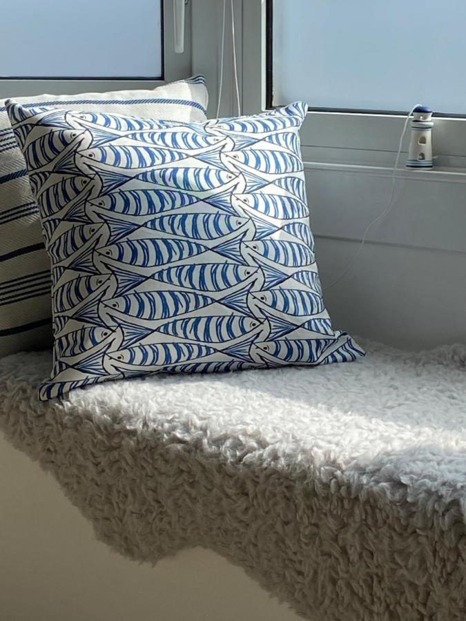 Seabreeze Apartment Лайм Риджис Екстериор снимка